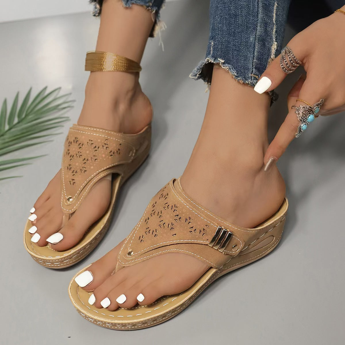 Walking Sandals for Women with Arch Support and Straps