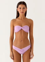 Delta Collection | Strapless Bikini Top with Sweetheart Neckline | Flattering Fit for Stylish Poolside Moments